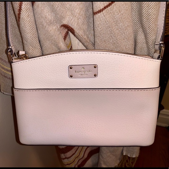 kate spade Handbags - KATE SPADE Milli Grove Street